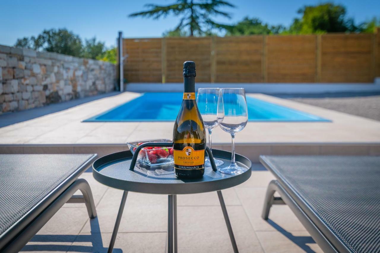 Honey House Villa Roial Dış mekan fotoğraf